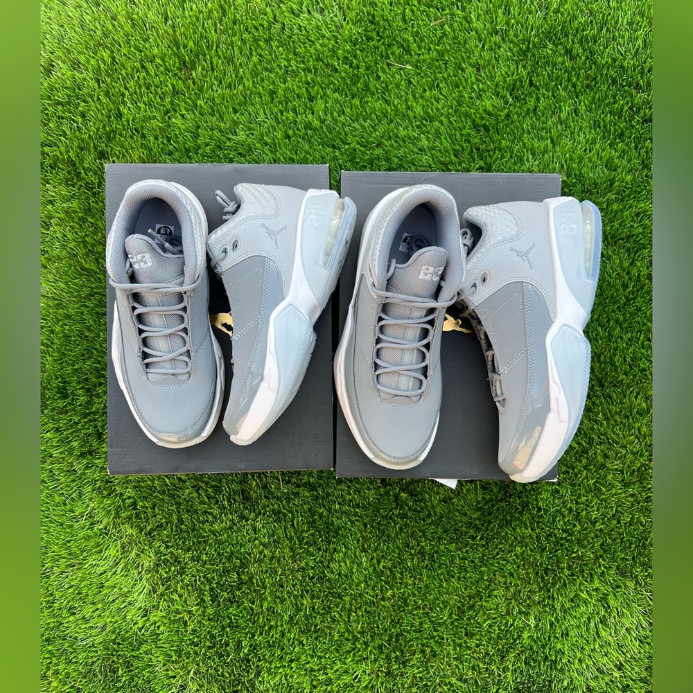 Jordan max aura 3